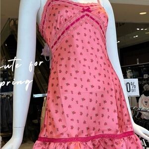 Betsey Johnson Floral dress XL Forever 21 lace trim ruffle Pink Satin